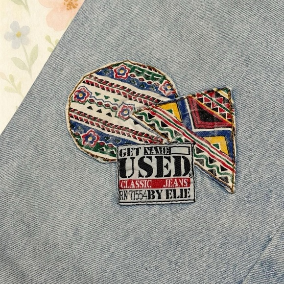 Vintage 90s Used by Elie Jeans Size 28 High Waist Mom Jeans Aztec Patch Denim - Picture 5 of 7